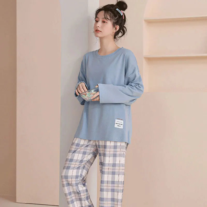 Pyjama Femme Confort – Ensemble T-shirt & Short à Carreaux