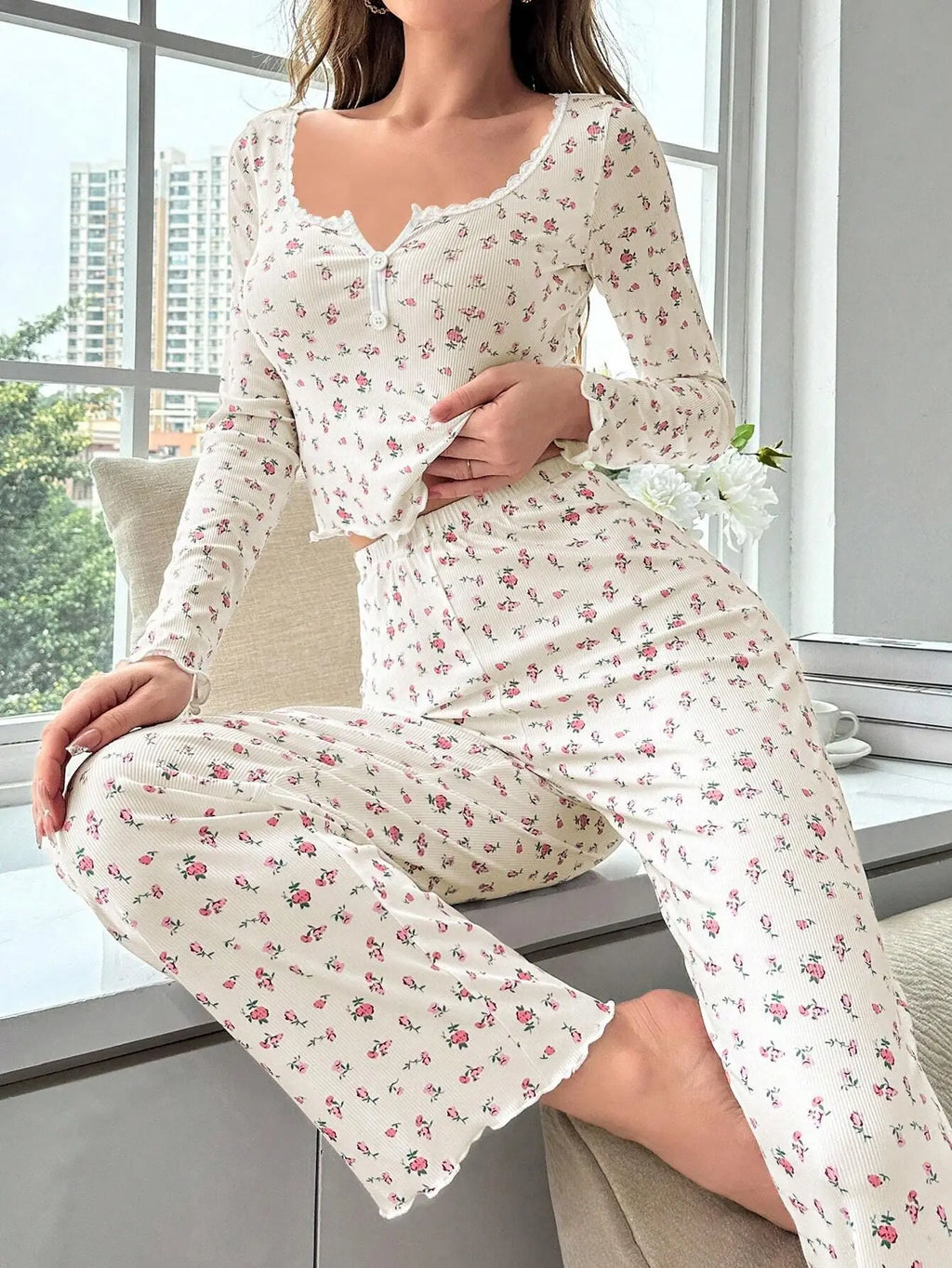 Pyjama Femme Long Fleuri – Ensemble Confort à Manches Longues