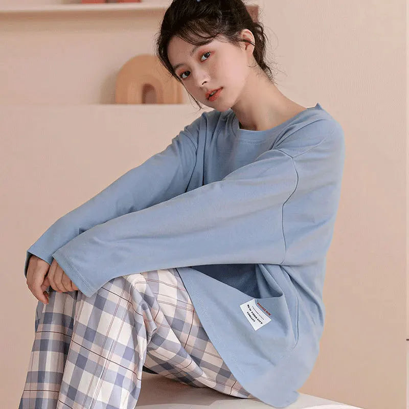 Pyjama Femme Confort – Ensemble T-shirt & Short à Carreaux