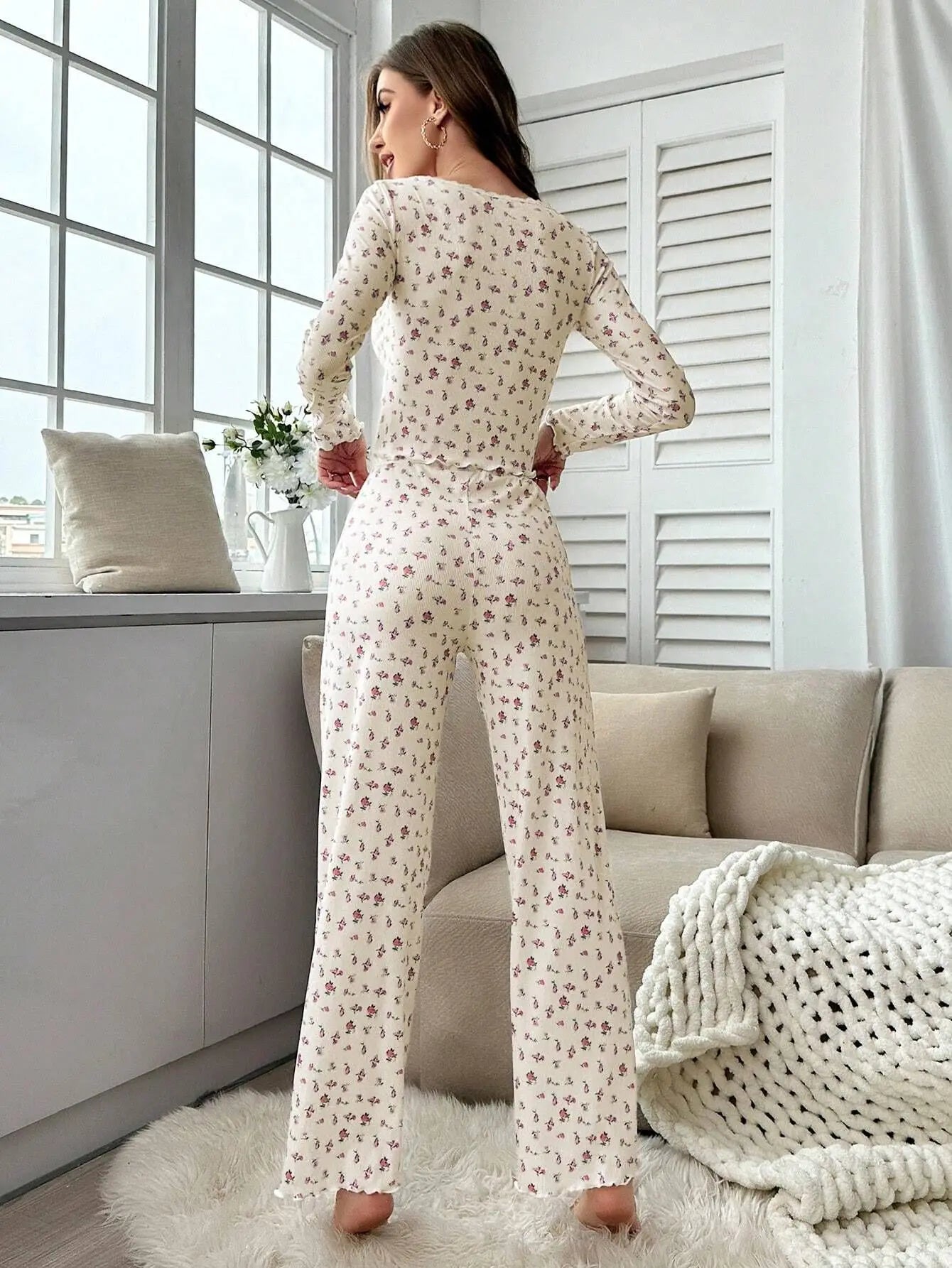 Pyjama Femme Long Fleuri – Ensemble Confort à Manches Longues